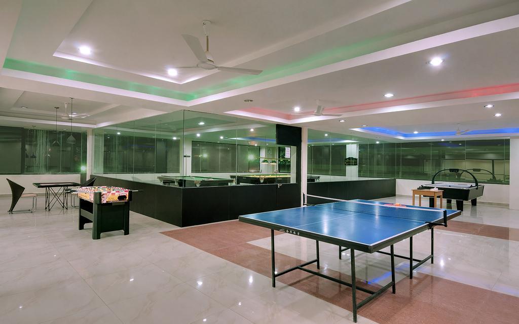 Hotel Balaji Central Ratlām エクステリア 写真